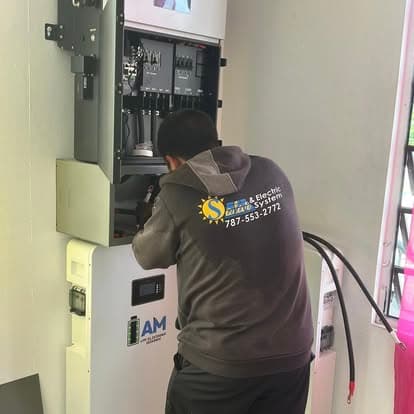Instalacion de paneles solares y almacenamiento de bateria en Puerto Rico por Solar & Electric System